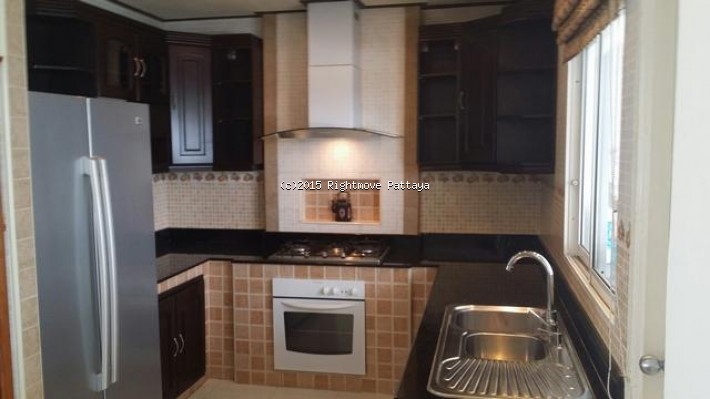 3 Bedrooms Condo For Rent In Pratumnak - Royal Cliff Garden #CR1309