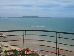 2 Beds Condo For Rent In Na Jomtien - La Royale