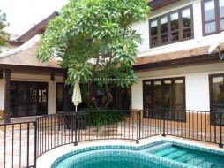 3 Beds House For Rent In Jomtien - Chateau Dale