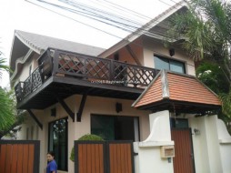 3 Beds House For Rent In Central Pattaya - Baan Natcha