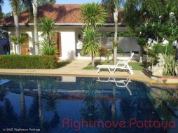 3 Beds House For Sale In East Pattaya - Not In A Village