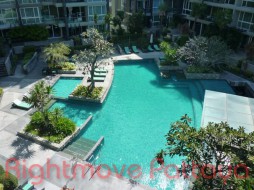 2 Beds Condo For Sale In Central Pattaya - Apus