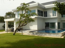 4 Beds House For Sale In Jomtien