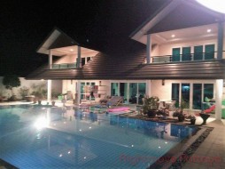 5 Beds House For Rent In East Pattaya-Tumlom Tallman