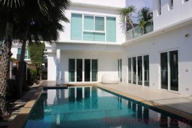 5 Beds House For Sale In Jomtien - Palm Oasis