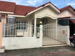 2 Beds House For Sale In East Pattaya - Chockchai Village 1