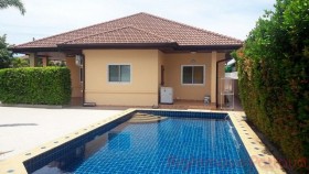 3 Beds House For Rent In East Pattaya - Pattaya Tropical Phase 2