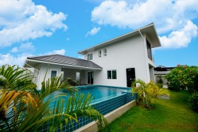 4 Beds House For Sale In East Pattaya - Greenfield Villas 6