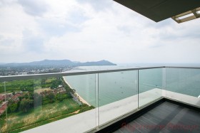 1 Bed Condo For Sale In Bang Saray-Delmare