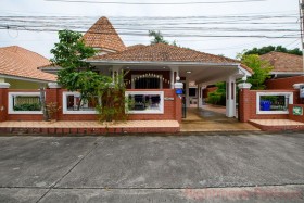 3 Beds House For Sale In Central Pattaya - Pattaya Lagoon