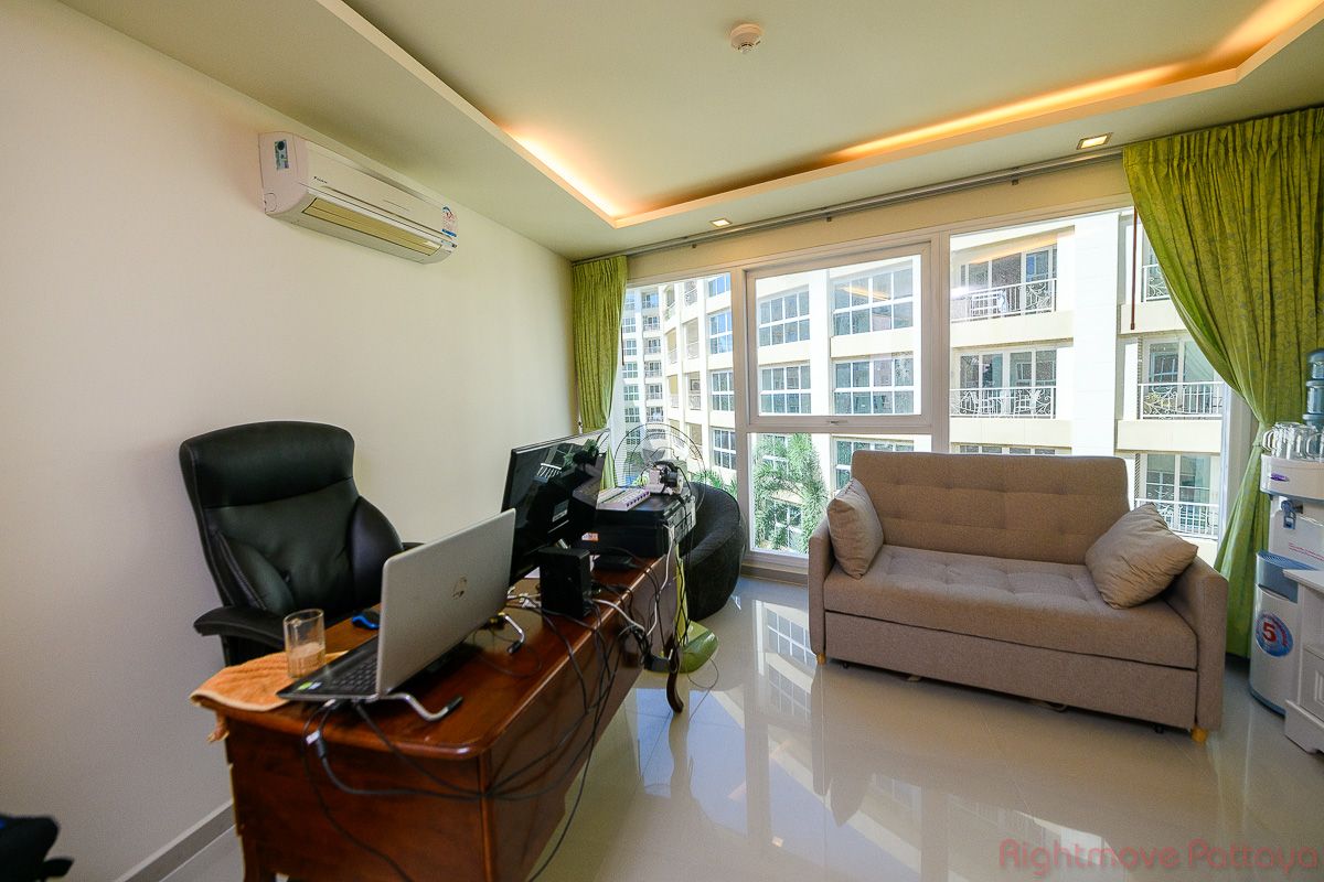 2 Bedrooms Condo For Sale In Central Pattaya - City Garden Pattaya #CS4373