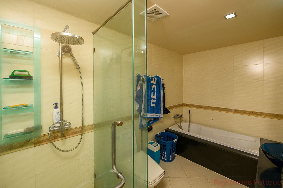 2 Bedrooms Condo For Sale In Central Pattaya - City Garden Pattaya #CS4373
