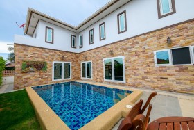 3 Beds House For Sale In East Pattaya - Baan Suay Mai Ngam