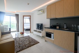 1 Bed Condo For Sale In Jomtien - Laguna Beach Resort 3