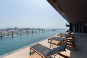 1 Bed Condo For Sale In Central Pattaya-The Base