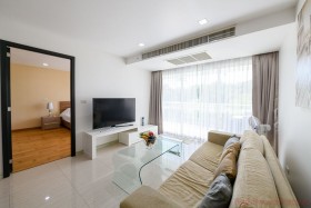 2 Beds Condo For Rent In Pratumnak - The Elegance