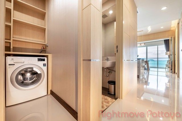 1 ห้องนอน คอนโด สำหรับเช่า ใน นาจอมเทียน - Movenpick White Sands Beach #CR2338