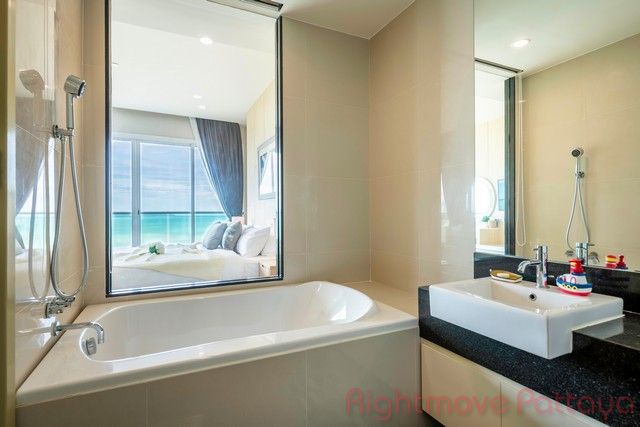 1 ห้องนอน คอนโด สำหรับเช่า ใน นาจอมเทียน - Movenpick White Sands Beach #CR2338