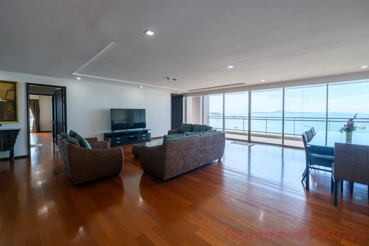 4 Bedrooms Condo For Rent In Central Pattaya - Northshore #CR2331