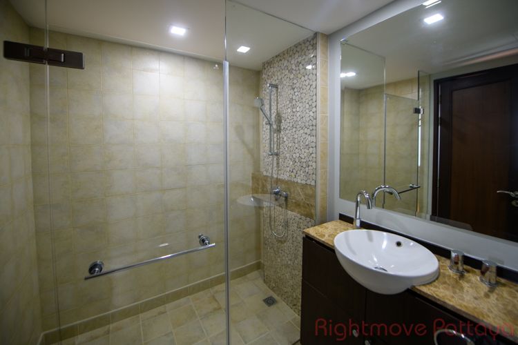 4 Bedrooms Condo For Rent In Central Pattaya - Northshore #CR2331