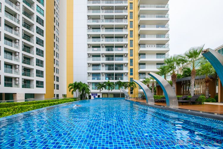 1 Bedroom Condo For Sale In Pratumnak - The Peak Towers #CS4714