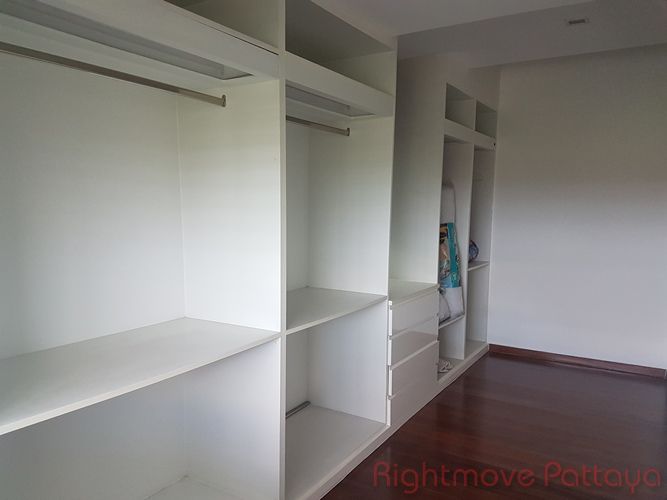 3 Bedrooms Condo For Rent In Wongamat - The Sanctuary Wongamat #CR2333