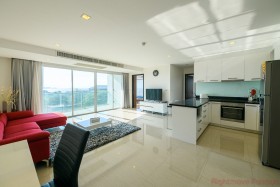 2 Beds Condo For Rent In Pratumnak - The Elegance