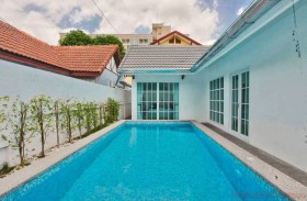 3 Beds House For Rent In South Pattaya - Suksabai Villa