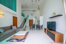 2 Beds Condo For Sale In Wongamat - The Sanctuary Wongamat