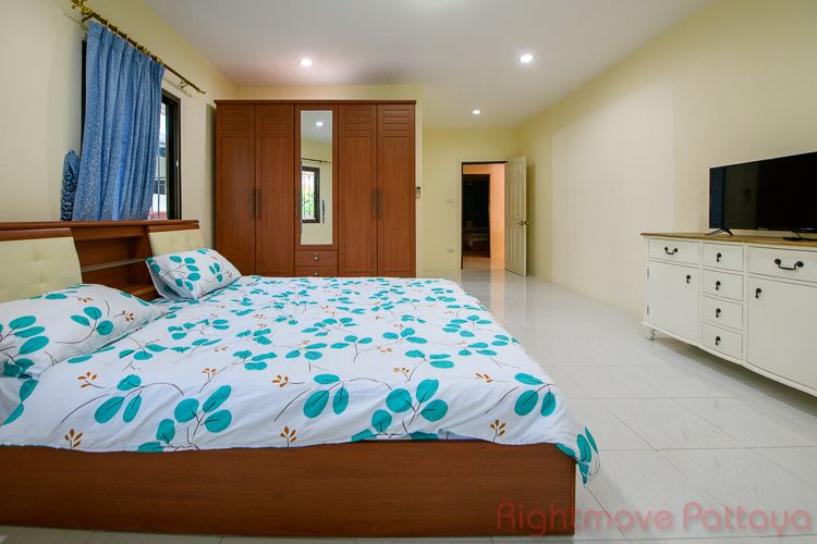 3 Bedrooms House For Rent In Central Pattaya - Pattaya Lagoon #HR1524