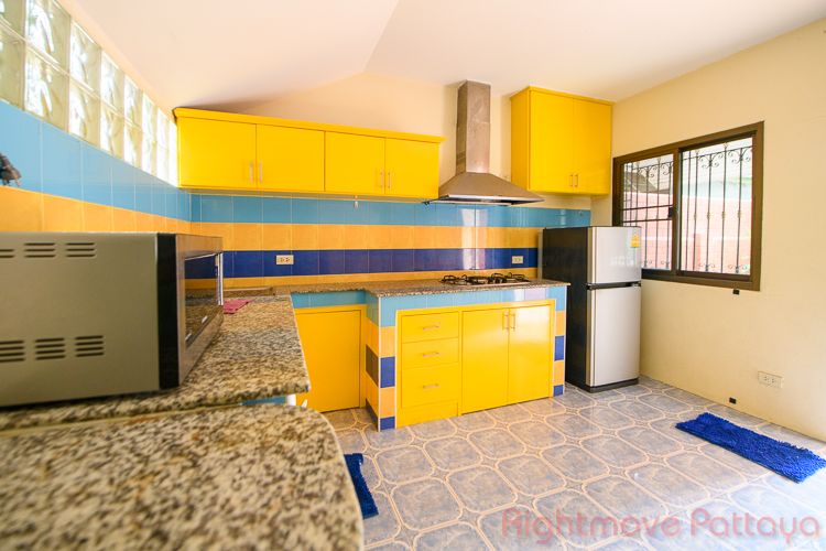 3 Bedrooms House For Rent In Central Pattaya - Pattaya Lagoon #HR1524