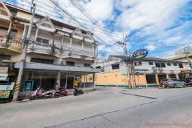  Commercial For Sale In Central Pattaya
