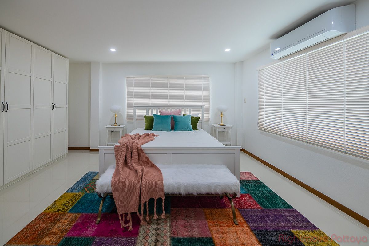 4 ห้องนอน บ้าน สำหรับเช่า ใน จอมเทียน - Casa Jomtien Village #HR1557