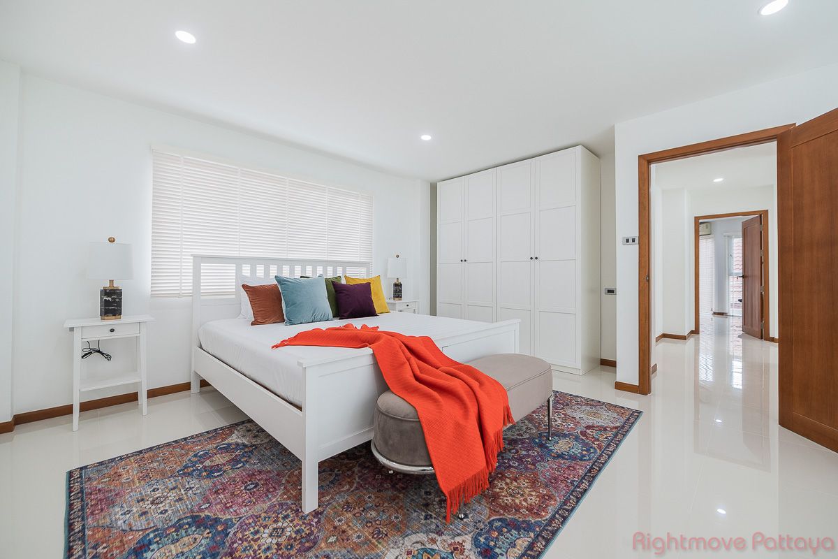 4 ห้องนอน บ้าน สำหรับเช่า ใน จอมเทียน - Casa Jomtien Village #HR1557