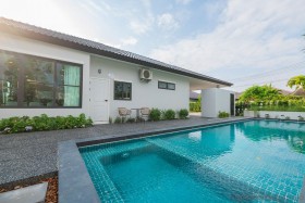 3 Beds House For Sale In Huay Yai - Panalee Banna Village