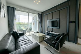 1 Bed Condo For Rent In Pratumnak - Sky Residences Pattaya