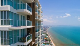 3 Beds Condo For Sale In Jomtien-Cetus Beachfront