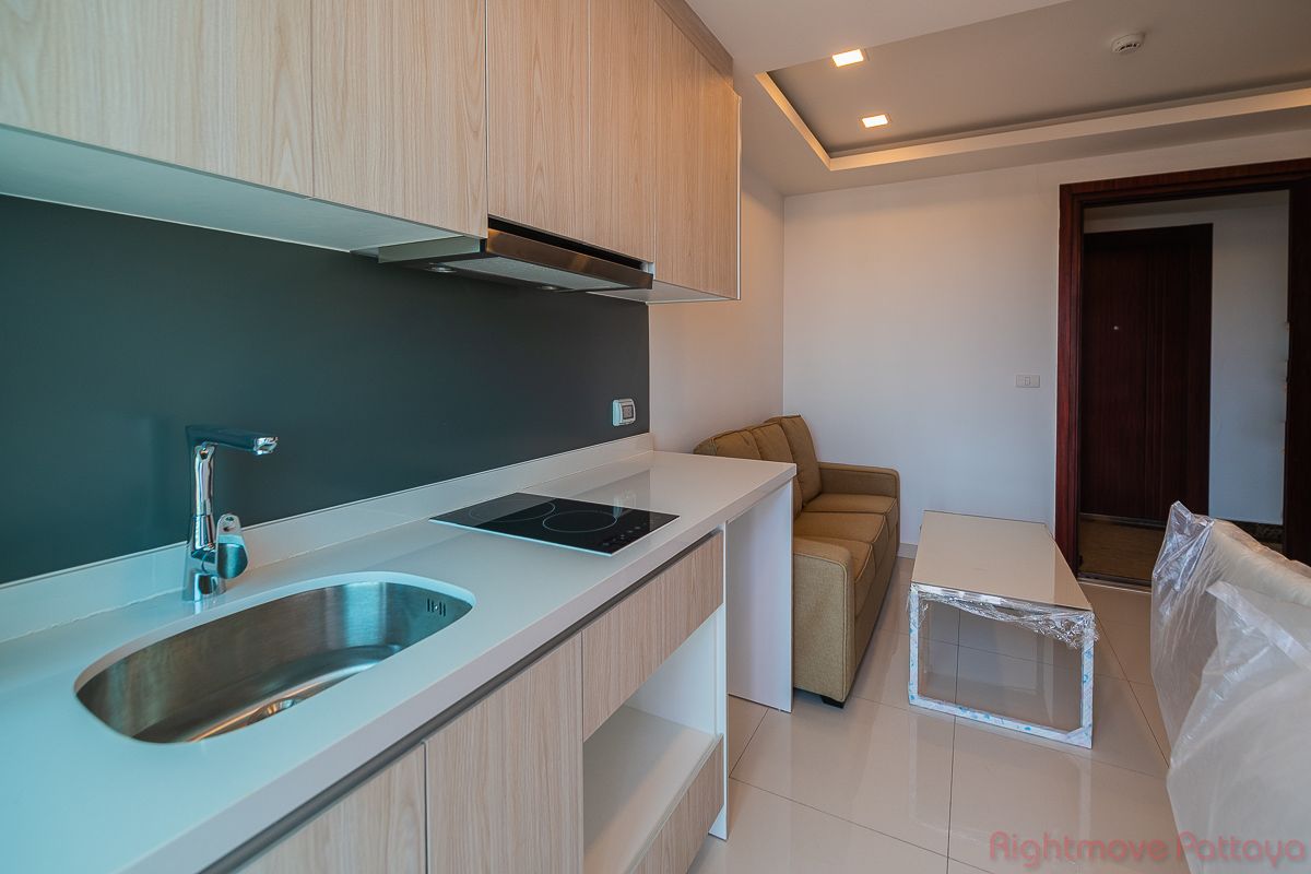 1 ห้องนอน คอนโด สำหรับขาย ใน พัทยาใต้ - Arcadia Beach Resort #CS5040