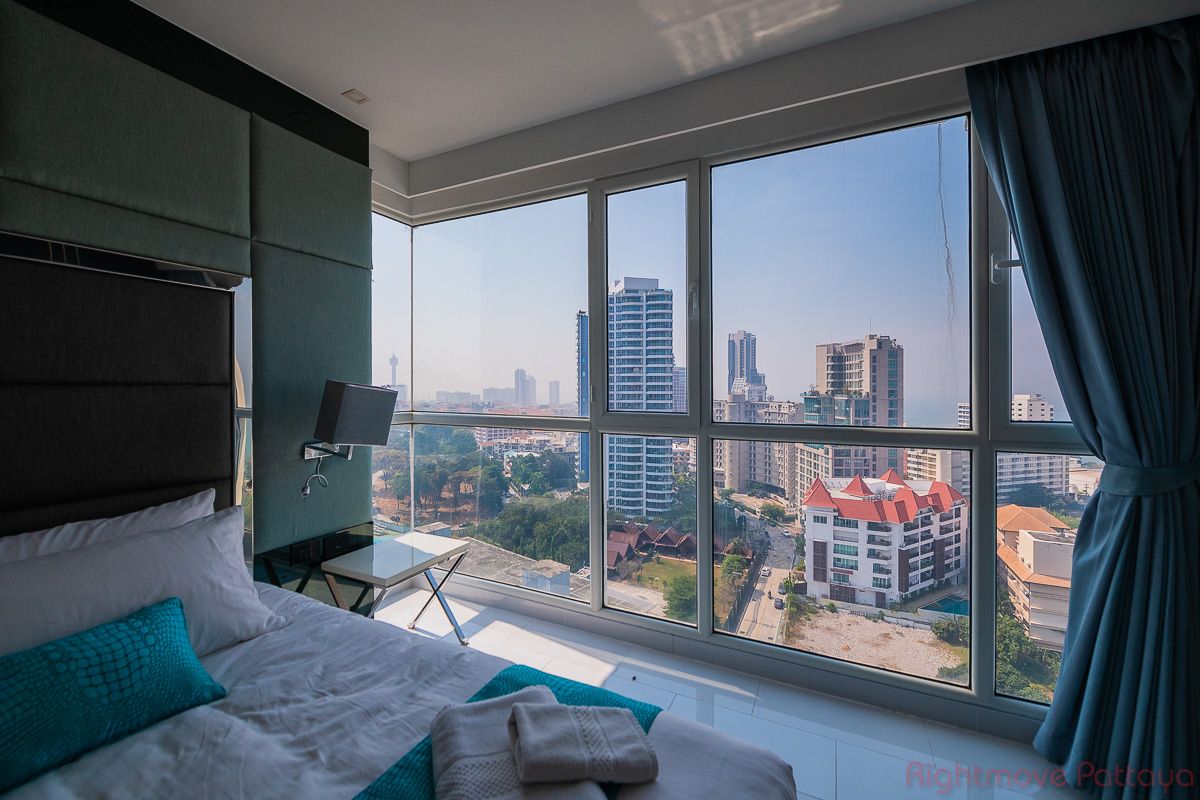 2 Bedrooms Condo For Sale In Pratumnak - Sky Residences Pattaya #CS5039