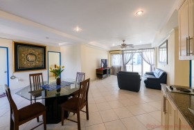 2 Beds Condo For Sale In Na Jomtien - Somphong Condo