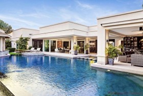 8 Beds House For Sale In East Pattaya - The Vineyards 1