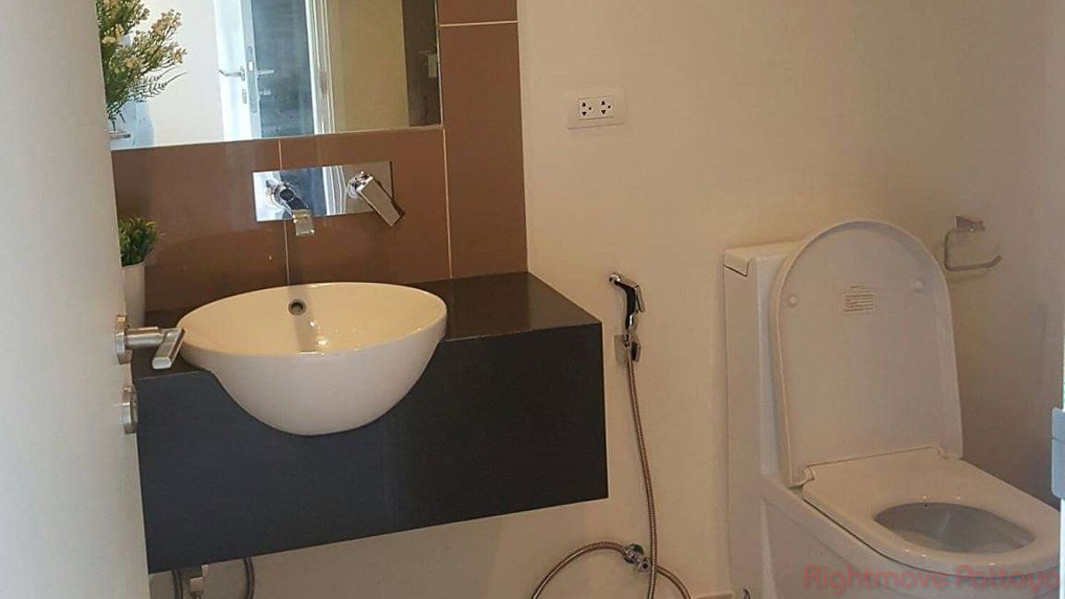 1 Bedroom Condo For Rent In Wongamat - Zire #CR2553