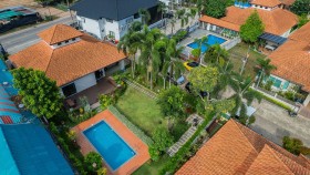 3 Beds House For Sale In East Pattaya - Boss Village