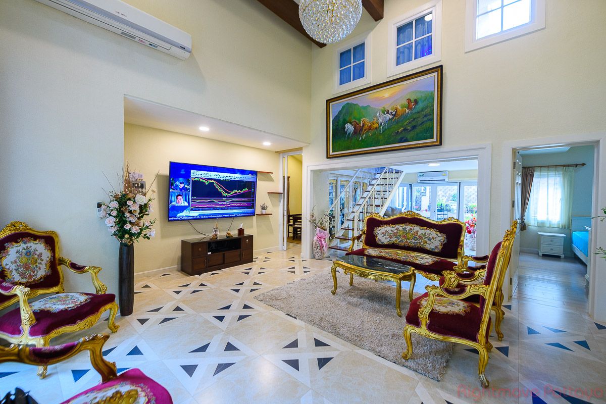 3 Bedrooms House For Rent In East Pattaya - Silk Road #HR1608