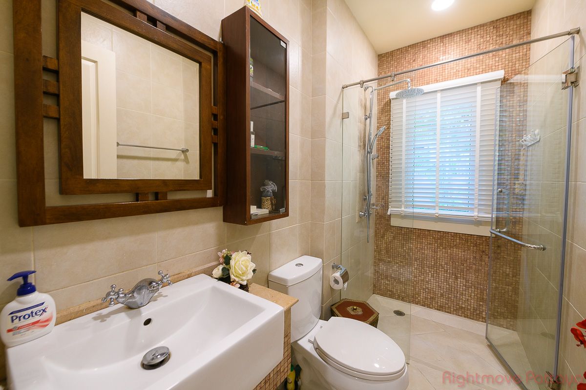 3 Bedrooms House For Rent In East Pattaya - Silk Road #HR1608