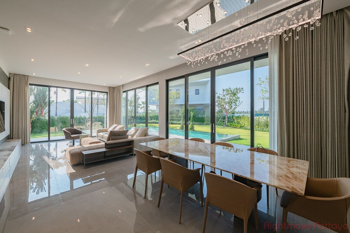3 ห้องนอน บ้าน สำหรับขาย ใน ห้วยใหญ่ - Glory Village Pattaya #HS2641