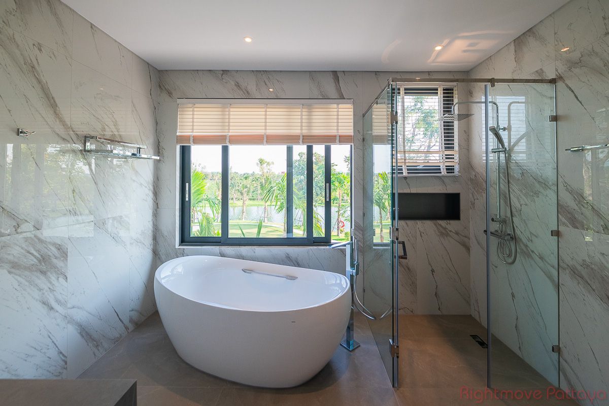 3 ห้องนอน บ้าน สำหรับขาย ใน ห้วยใหญ่ - Glory Village Pattaya #HS2641