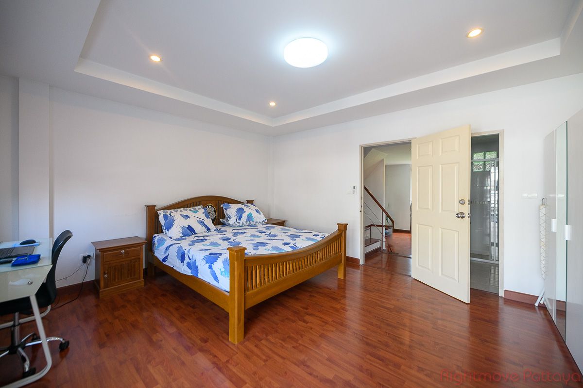 3 Bedrooms House For Rent In South Pattaya - Supalai Ville #HR1625