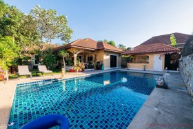 3 Beds House For Sale In East Pattaya-Not In A Village