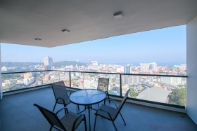 2 Beds Condo For Sale In South Pattaya - Arcadia Millennium Tower